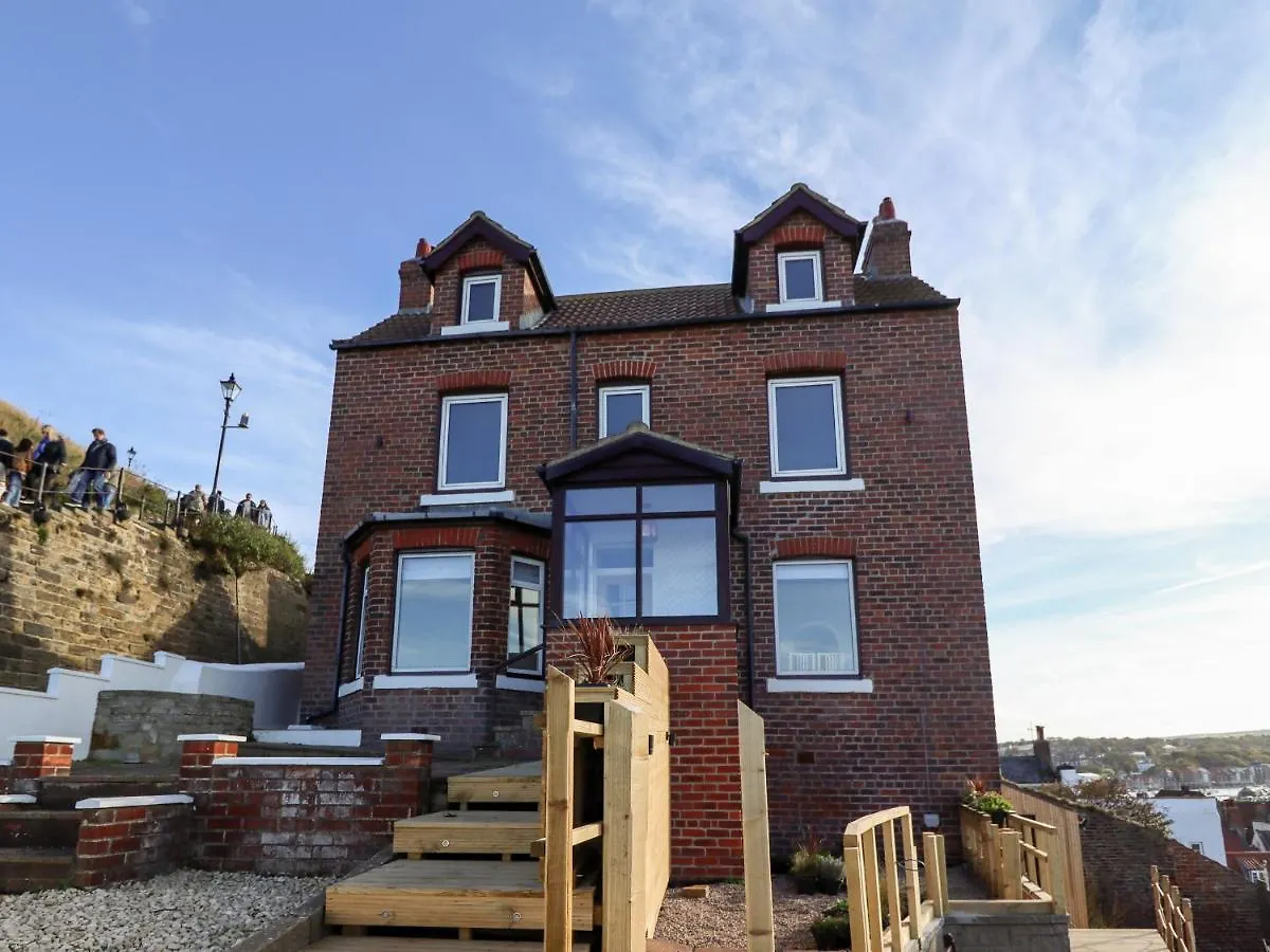 Mariner'S Watch Villa Whitby Holiday home